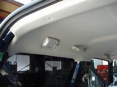 Suzuki Jimny - OEM rear cabin lamp installation guide - B01.jpg