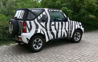 Suzuki Jimny - special paint - Zebra - A01.jpg
